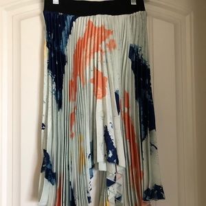EUC Philosophy brand pleated skirt size small